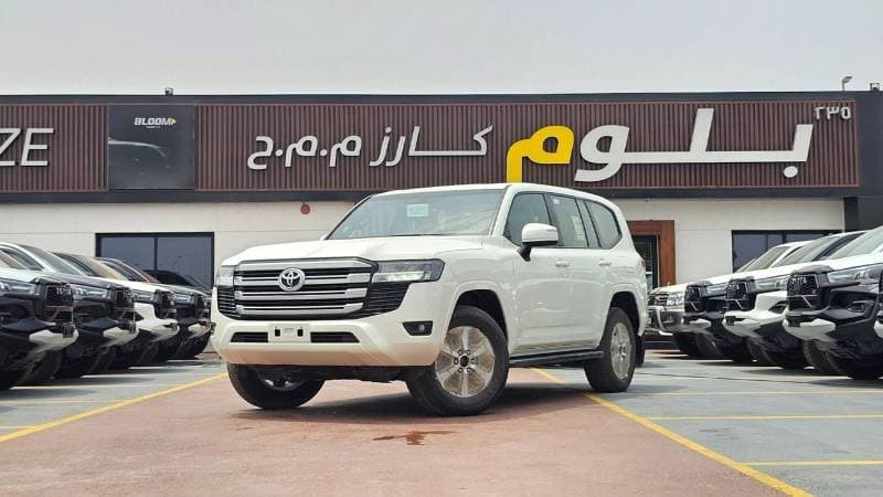 2025 Toyota Land Cruiser GXR