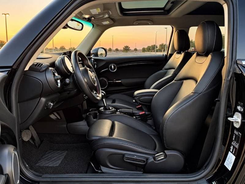 2018 Mini Cooper S STANDARD thumbnail 7