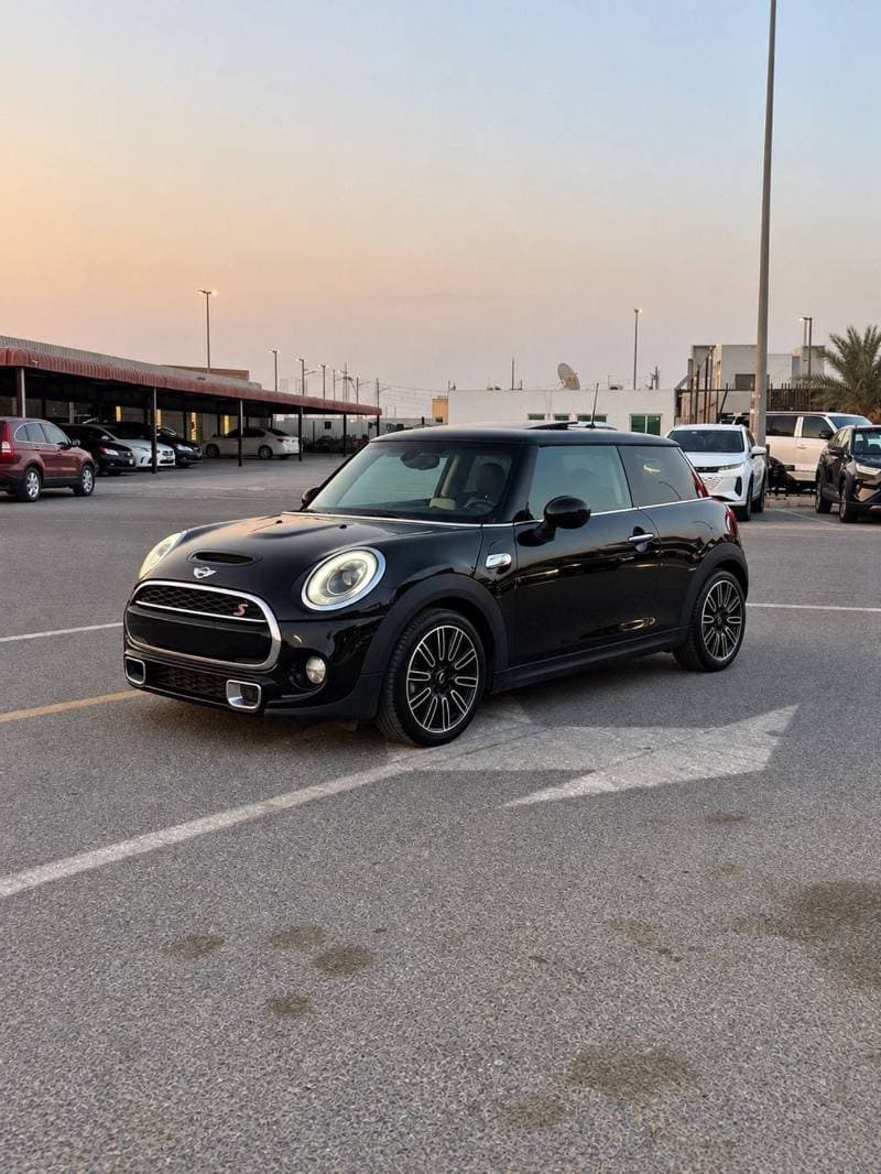 2018 Mini Cooper S STANDARD