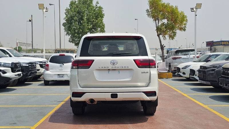 2026 Toyota Land Cruiser GXR thumbnail 5