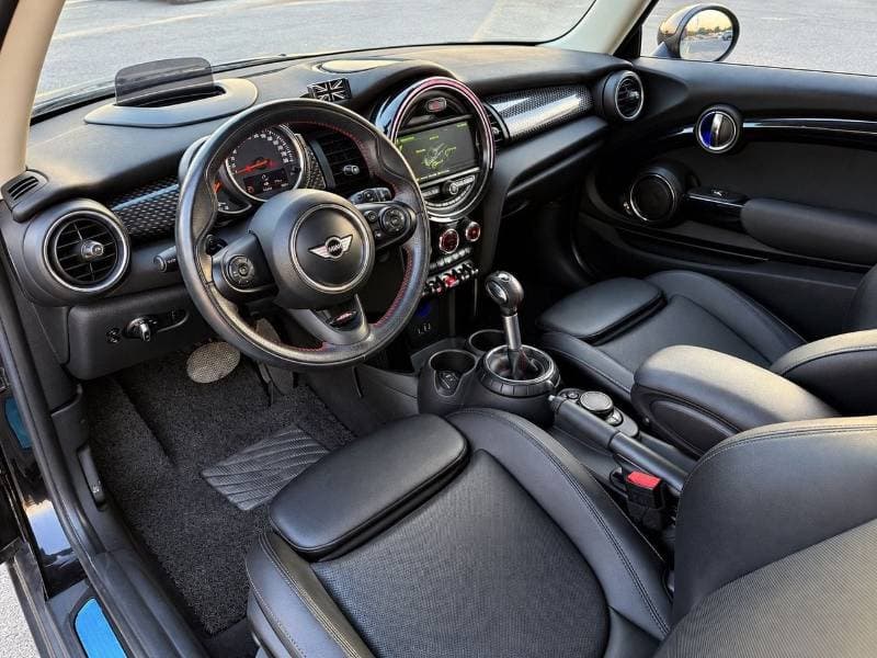 2018 Mini Cooper S STANDARD thumbnail 8