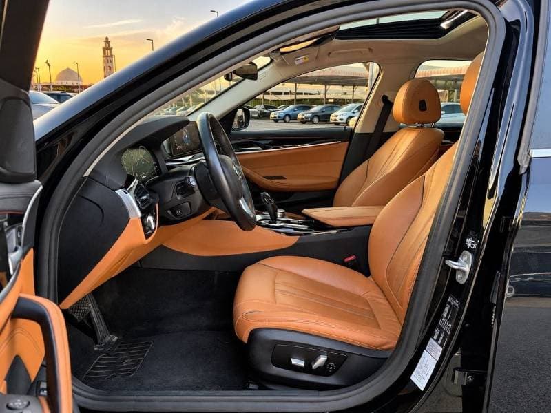 2019 BMW 520i EXECUTIVE thumbnail 7