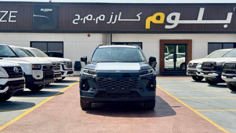 2026 Toyota RAV4 XLE HEV thumbnail 2