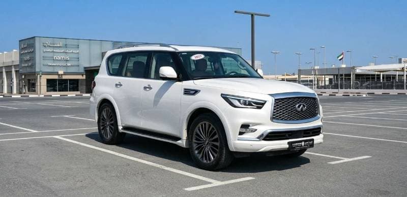 2023 Infiniti QX80 LUXE SENSORY PROACTIVE BLACK EDITION thumbnail 2