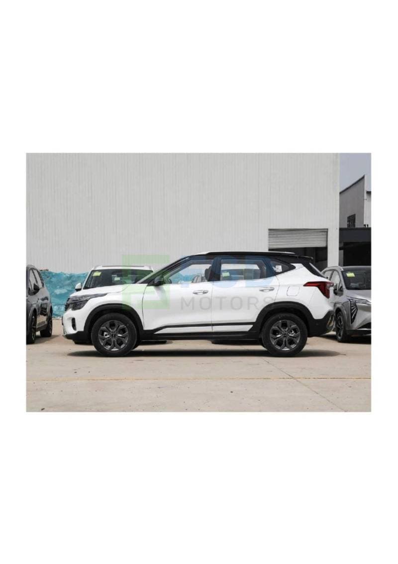 2025 Kia Seltos EX thumbnail 4