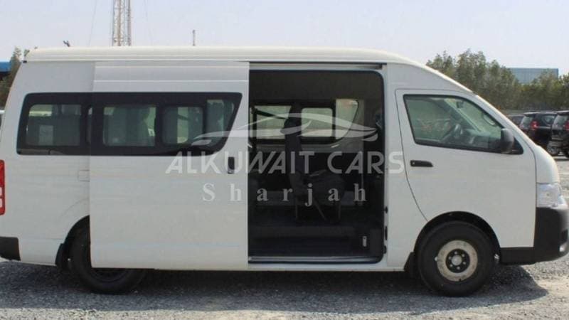2025 Toyota Hiace DLS STANDARD ROOF thumbnail 5