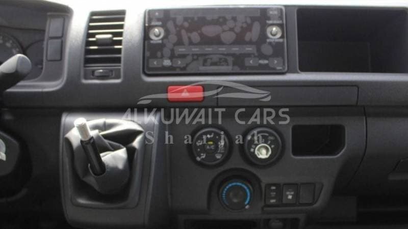 2025 Toyota Hiace DLS STANDARD ROOF thumbnail 8