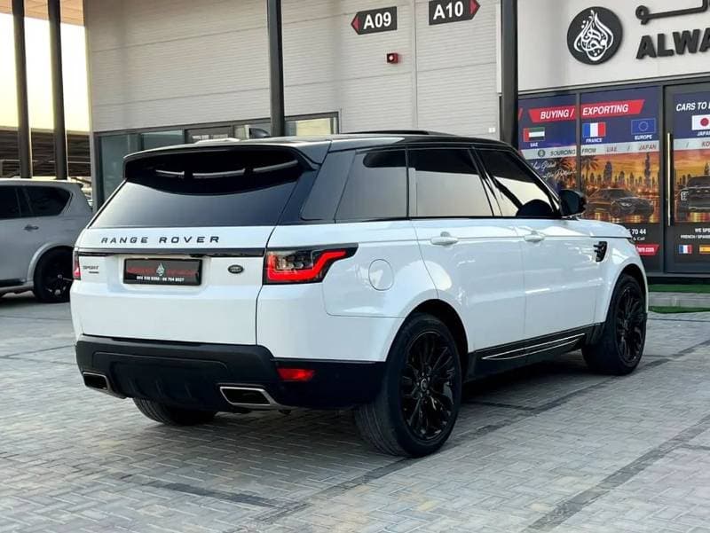 2019 Land Rover Range Rover Sport thumbnail 4
