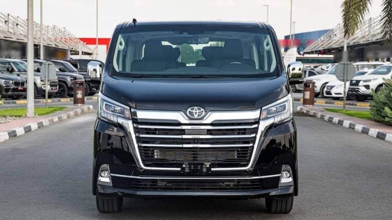 2023 Toyota Granvia PREMIUM thumbnail 3