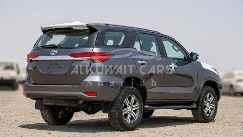 2024 Toyota Fortuner GX2 thumbnail 3