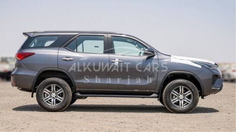 2024 Toyota Fortuner GX2 thumbnail 8