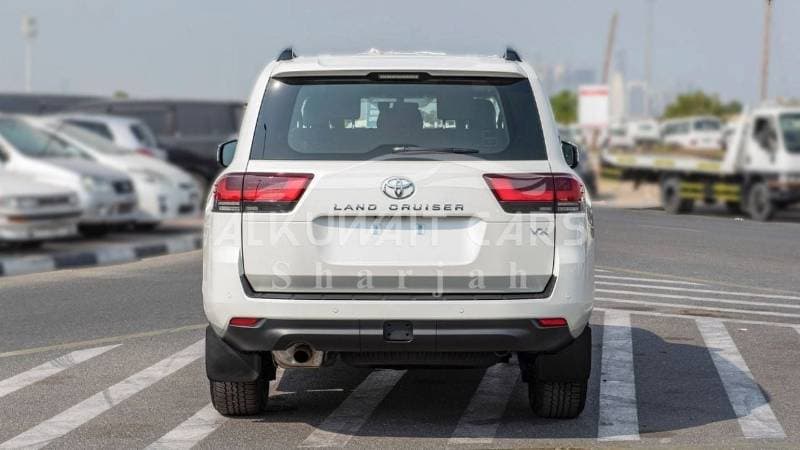 2025 Toyota Land Cruiser VX thumbnail 5