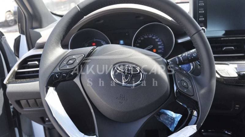 2023 Toyota C HR GX thumbnail 7