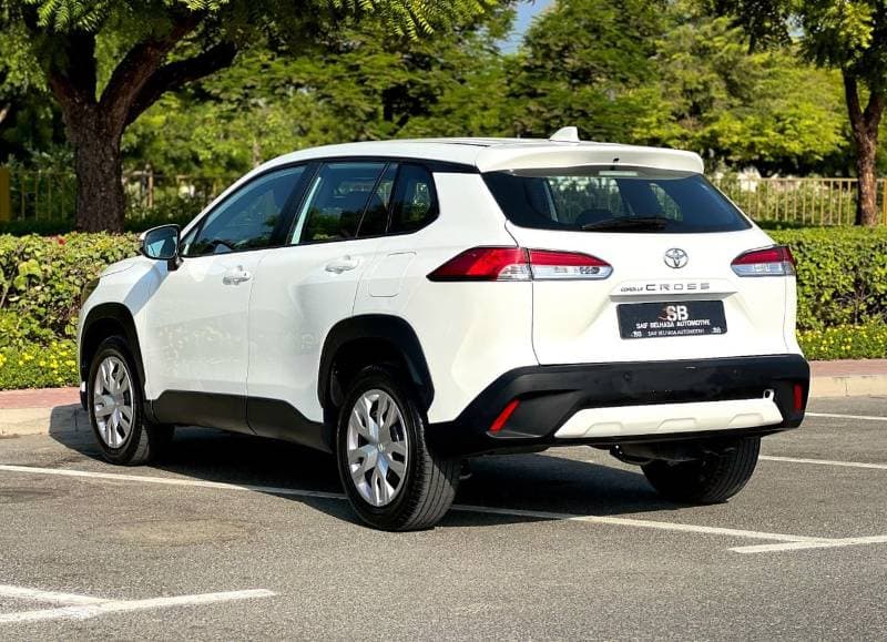 2024 Toyota Corolla Cross XL thumbnail 5
