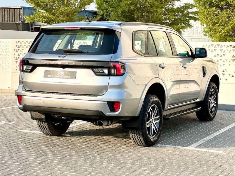 2024 Ford Everest XLS thumbnail 7
