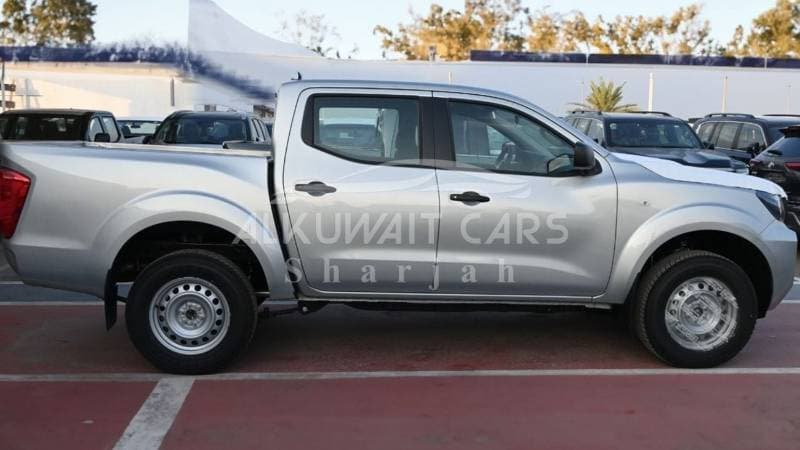 2023 Nissan Navara