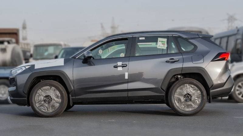 2026 Toyota RAV4 ADVENTURE thumbnail 4