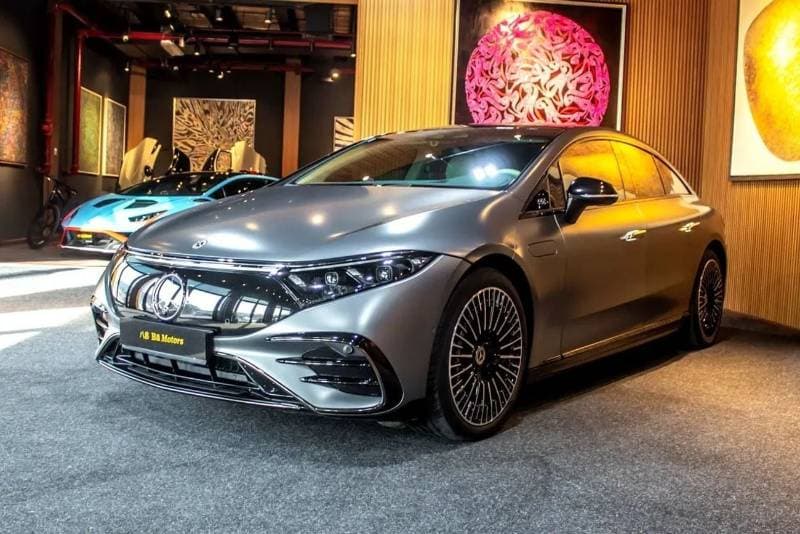 2023 Mercedes Benz EQS 580 4MATIC thumbnail 3
