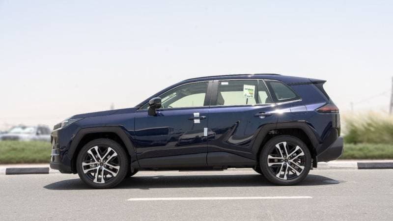 2026 Toyota RAV4 VXR HEV thumbnail 3