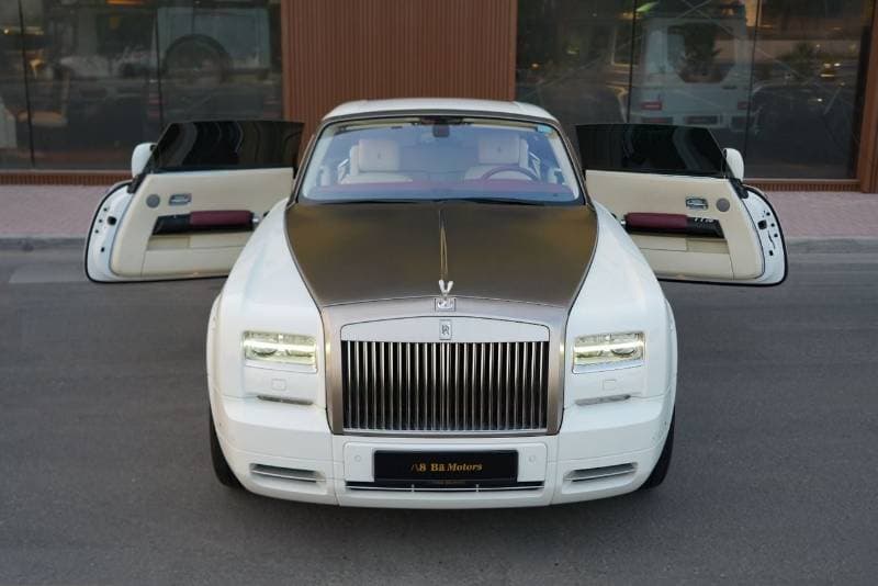 2016 Rolls Royce Phantom COUPE thumbnail 4