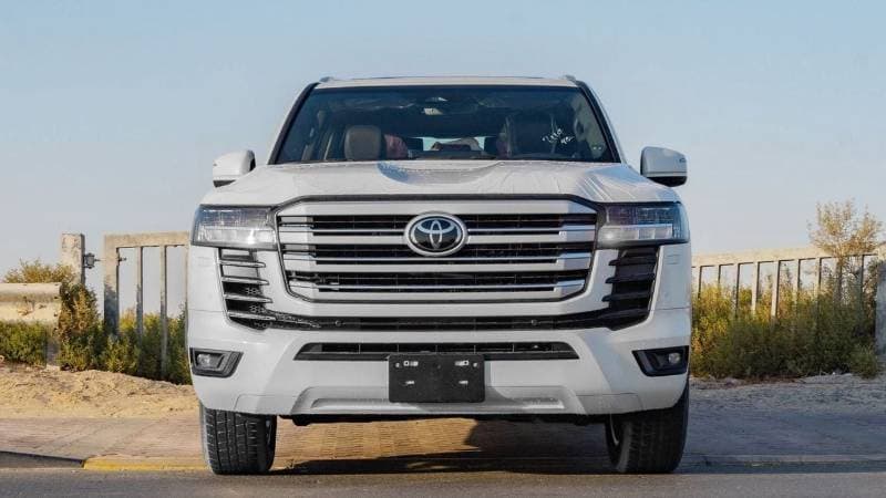 2026 Toyota Land Cruiser GXR thumbnail 4