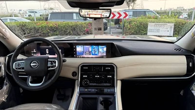 2026 Nissan Patrol SE T2 thumbnail 4