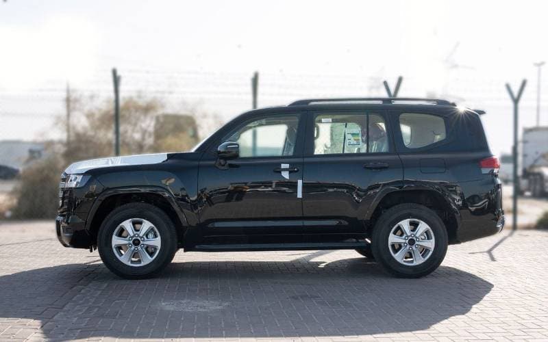 2026 Toyota Land Cruiser GXR thumbnail 3
