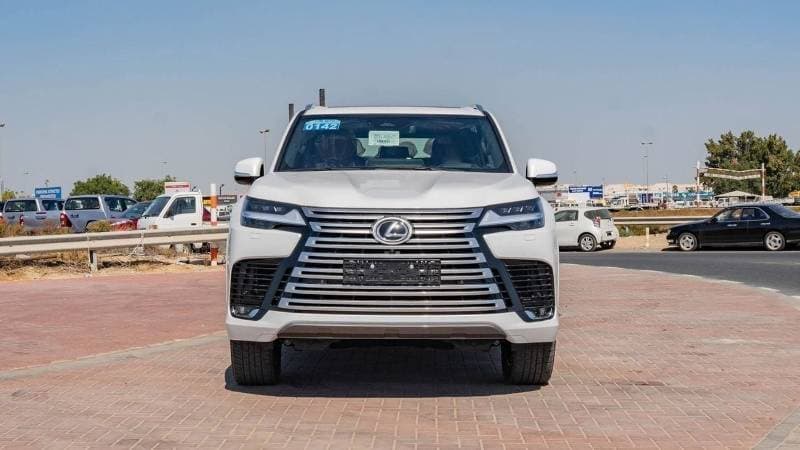 2026 Lexus LX600 thumbnail 2