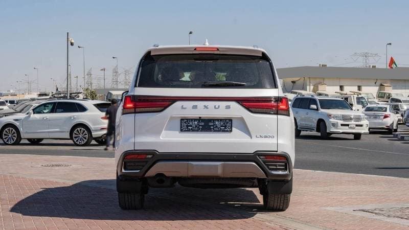 2026 Lexus LX600 thumbnail 5