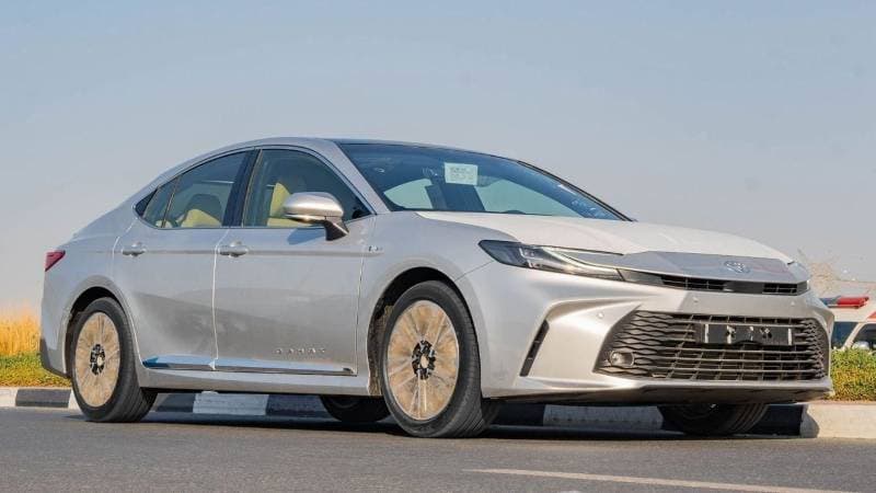 2026 Toyota Camry GLE HEV