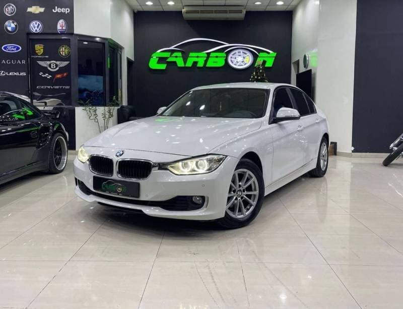 2014 BMW 320i FULL OPTIONS
