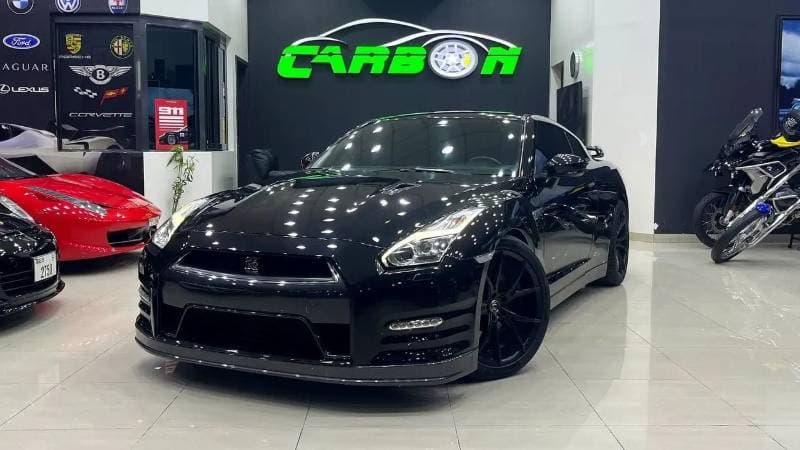 2015 Nissan GT R BLACK EDITION