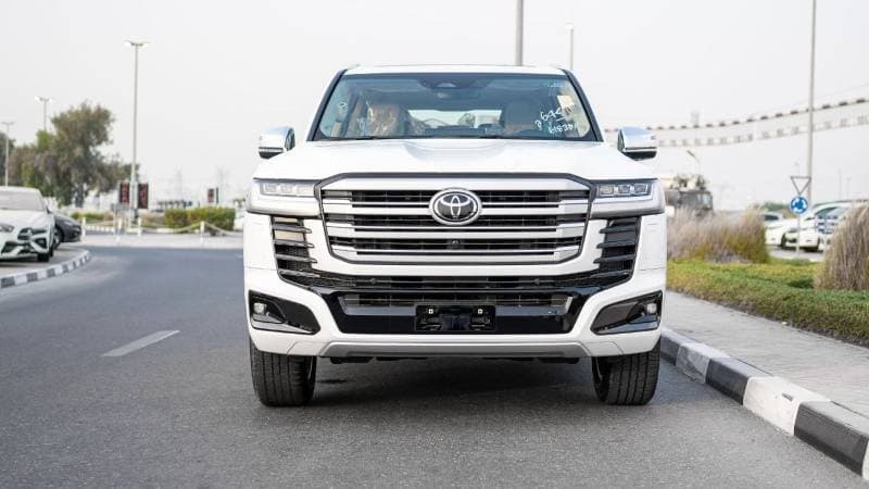 2026 Toyota Land Cruiser VXR thumbnail 4