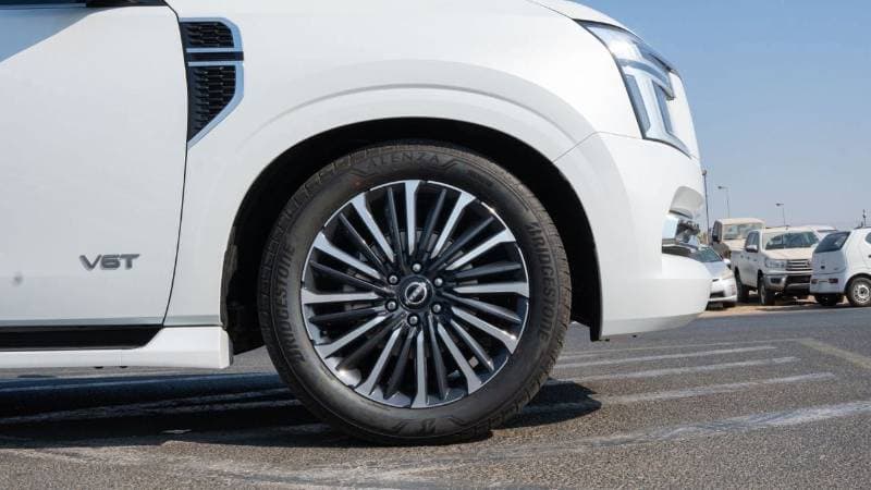 2026 Nissan Patrol LE PLATINUM CITY thumbnail 7