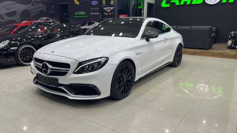 2018 Mercedes Benz C 63 Coupe thumbnail 5