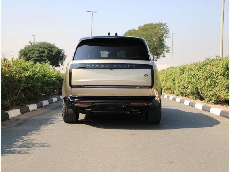 2023 Land Rover Range Rover AUTOBIOGRAPHY P530 thumbnail 6