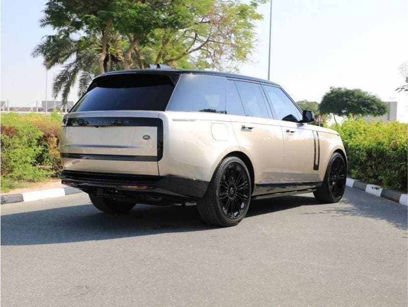 2023 Land Rover Range Rover AUTOBIOGRAPHY P530 thumbnail 5