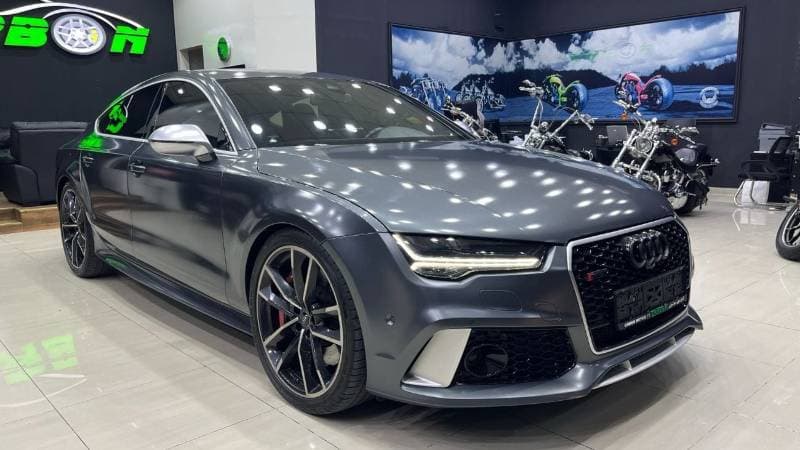 2017 Audi RS7 PERFORMANCE thumbnail 4