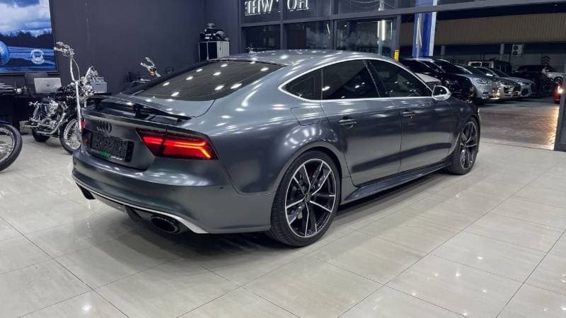 2017 Audi RS7 PERFORMANCE thumbnail 8