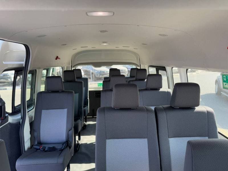 2026 Toyota Hiace DX thumbnail 6
