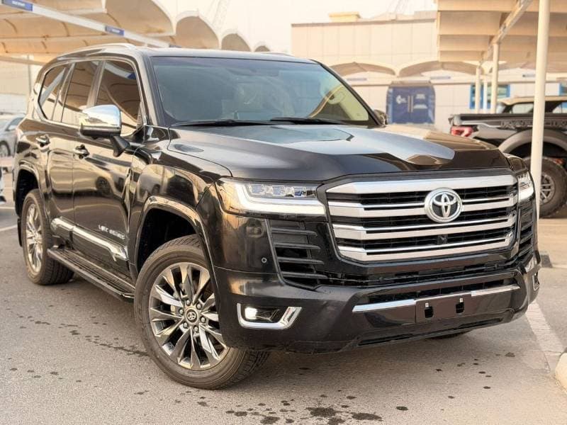 2022 Toyota Land Cruiser GXR