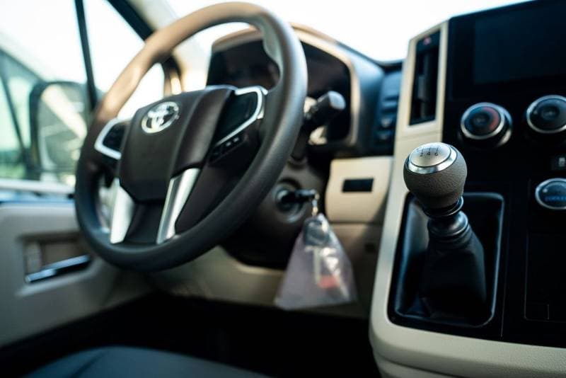 2026 Toyota Hiace GL thumbnail 6