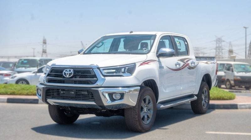 2025 Toyota Hilux SGLX