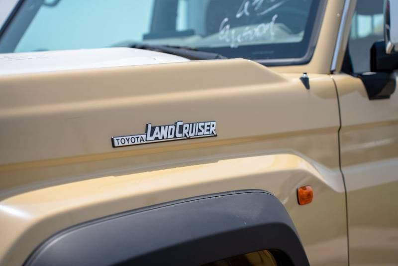 2025 Toyota Land Cruiser Pick Up thumbnail 7