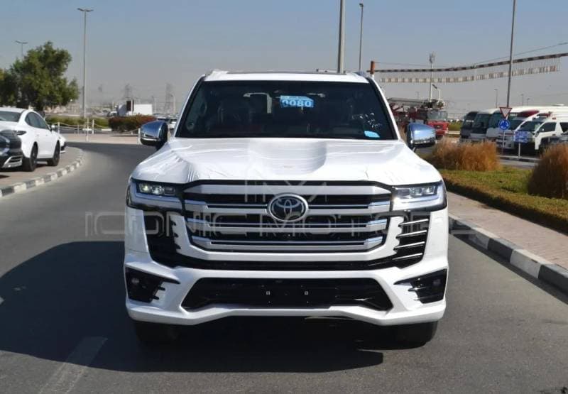 2026 Toyota Land Cruiser VXR thumbnail 2