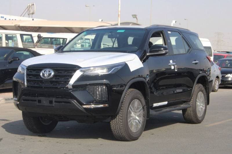 2025 Toyota Fortuner EXR