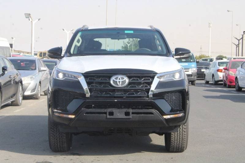 2025 Toyota Fortuner EXR thumbnail 2