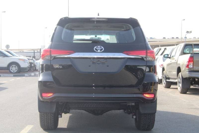2025 Toyota Fortuner EXR thumbnail 5