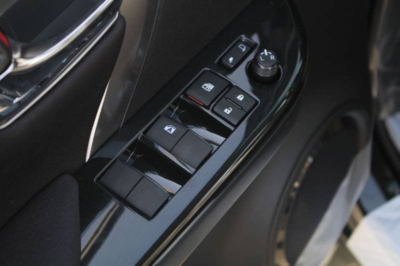 2025 Toyota Fortuner EXR thumbnail 7