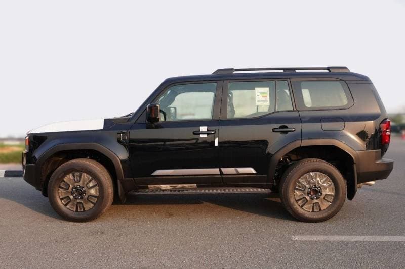 2026 Toyota Prado VXR thumbnail 2